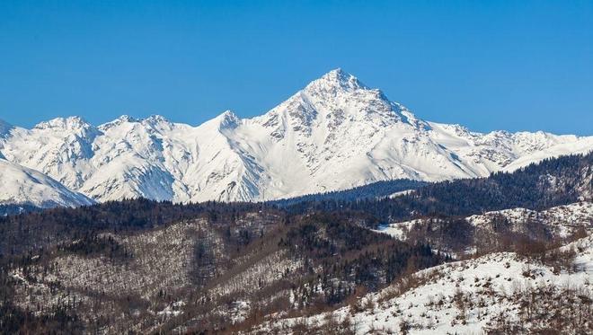 门徒登录：30岁昆明男子徒步梅里雪山环线失联近10天 妻子：家中还有两个年幼的孩子